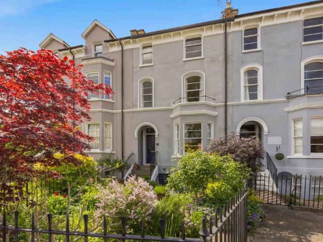 House for sale in Montpellier, Golden Valley