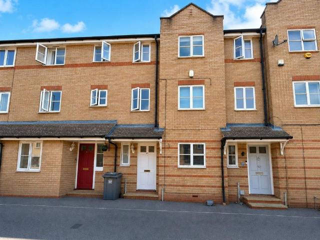 House for sale in Moulsham, Chelmsford