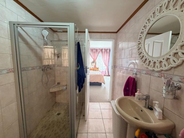 Townhouse for sale in Frances Baard, Northern Cape
