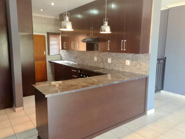 Townhouse for sale in Tlhabane, North West