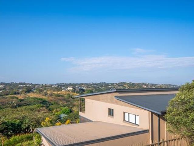 Townhouse for sale in Princess Grant, Kwazulu-natal