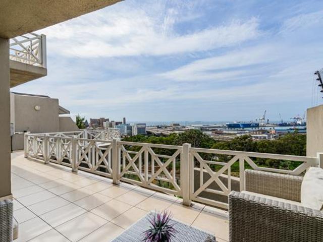 Townhouse for sale in Port Elizabeth, Eastern Cape