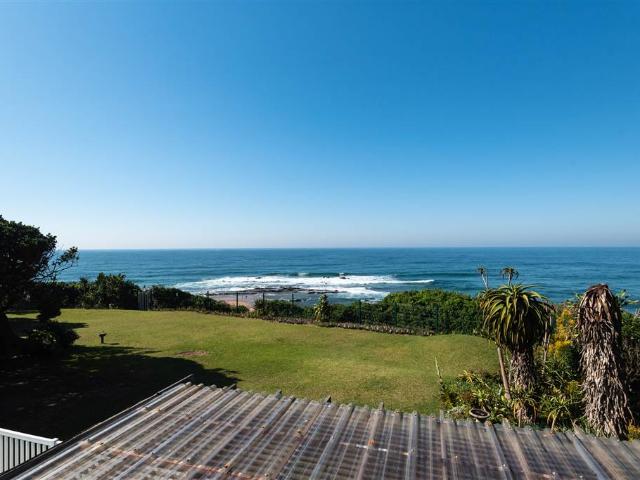 Townhouse for sale in Umdloti, Kwazulu-natal