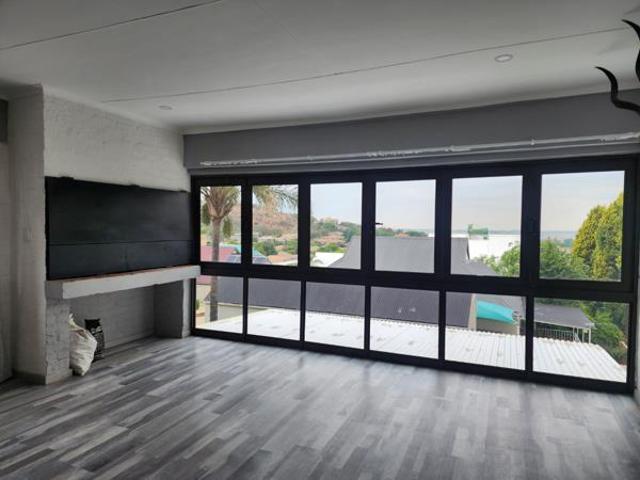 Townhouse for sale in Dr Kenneth Kaunda, North West