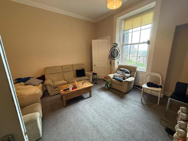 Townhouse for rent in Scotland