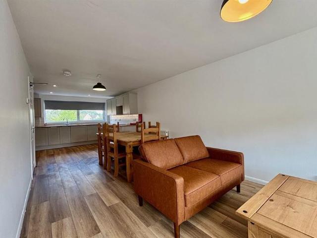 Townhouse for rent in Old Marston, The Slade