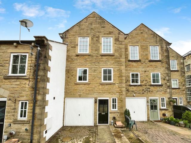 House for rent in Goose Eye, Bradford