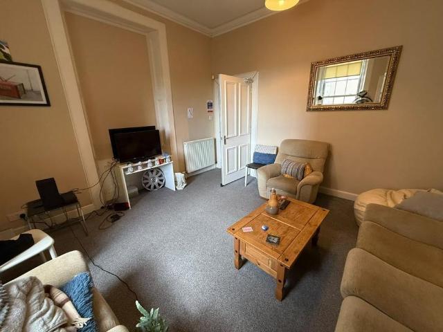 Townhouse for rent in Scotland