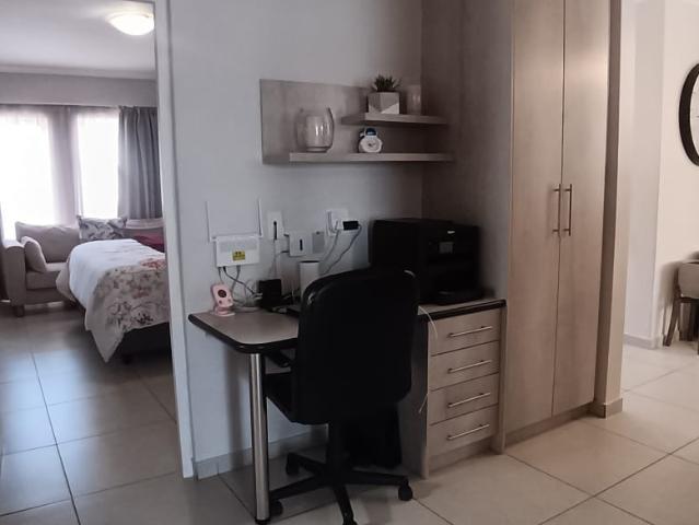 Townhouse for rent in East London, Eastern Cape
