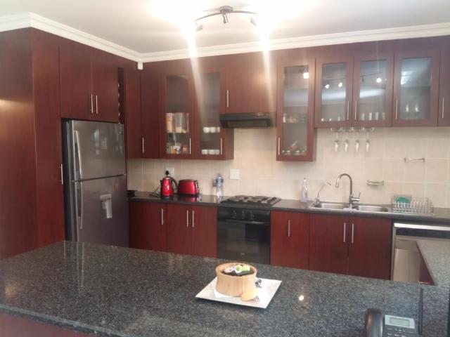 Townhouse for rent in Randburg, Gauteng