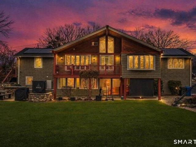 House for sale in Trumbull, Connecticut