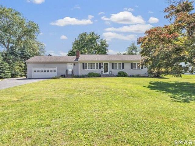 House for sale in Trumbull, Connecticut