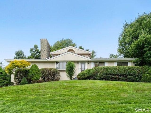 House for sale in Long Hill, Trumbull