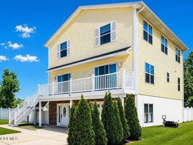 House for sale in Monmouth, New Jersey