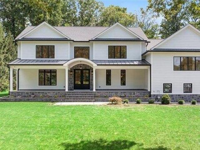 House for sale in Upper Saddle River, Bergen County