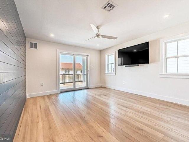 House for sale in Ventnor City, New Jersey