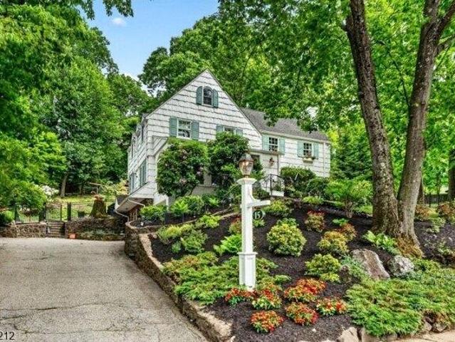 House for sale in Verona, New Jersey