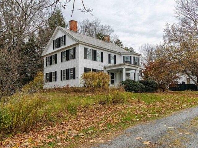 House for sale in Walpole, Cheshire County