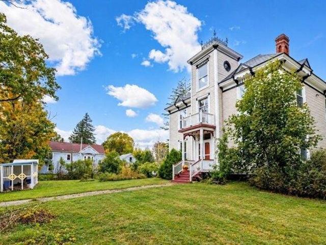 House for sale in Ware, Hampshire County