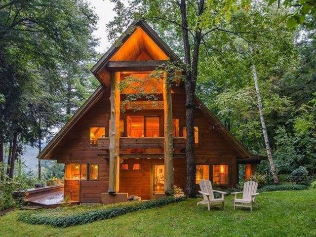 House for sale in Warren, Vermont