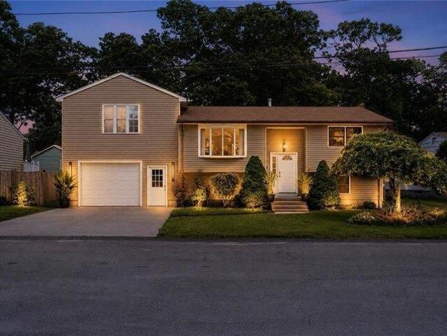 House for sale in Warwick, Rhode Island