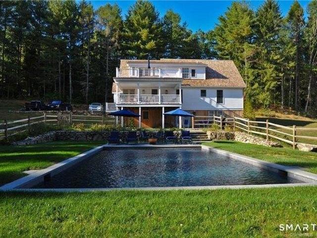 House for sale in Washington, Northwest Hills Planning Region