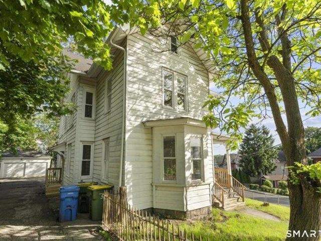 House for sale in Waterbury, Connecticut