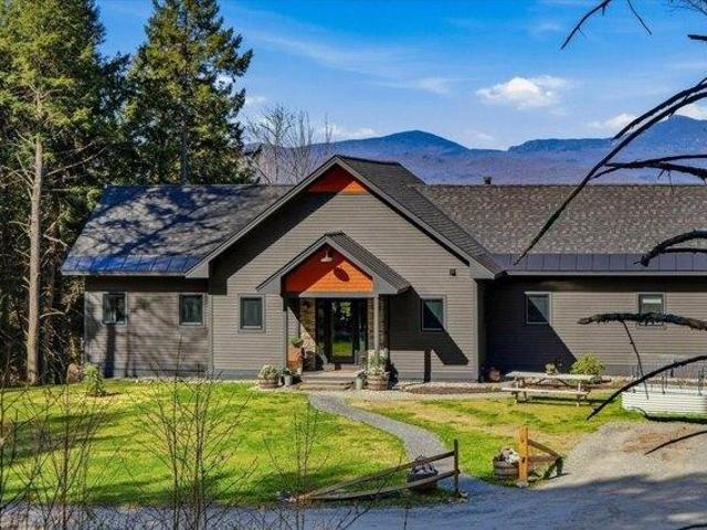 House for sale in Waterbury, Vermont