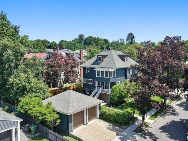 House for sale in Watertown, Middlesex County