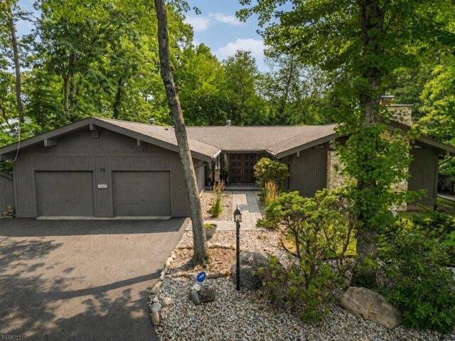 House for sale in Passaic, New Jersey