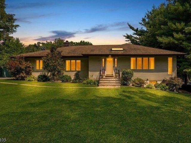 House for sale in Passaic, New Jersey