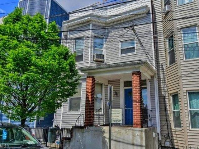 House for sale in Hudson, New Jersey