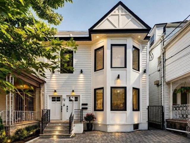 Condo for sale in Hudson, New Jersey