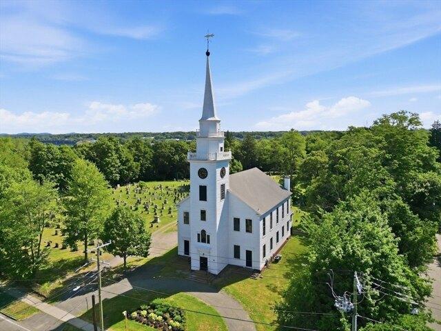 House for sale in Hampden, Massachusetts