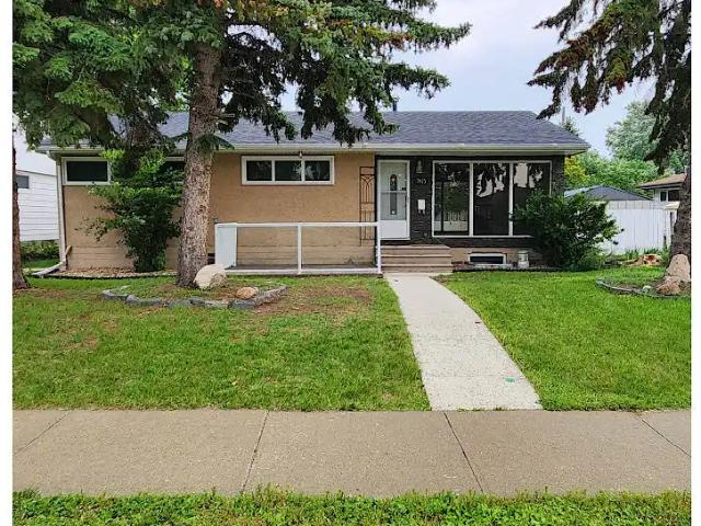 House for rent in Wedgewood, Alberta