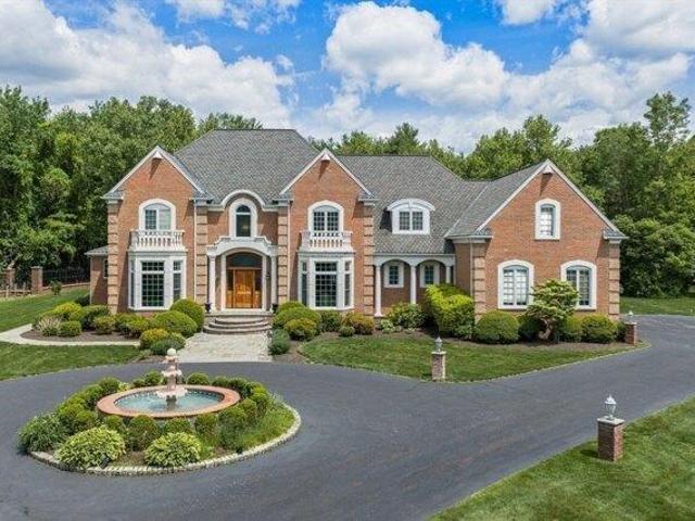 House for sale in Weston, Massachusetts