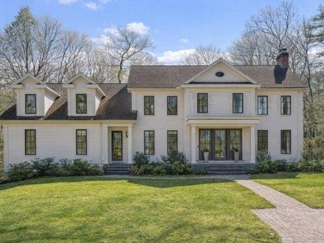 House for sale in Weston, Middlesex County