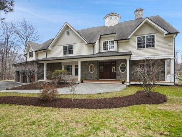 House for sale in Wilton