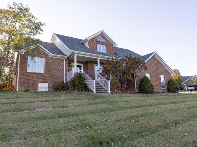 House for sale in Winchester, Kentucky