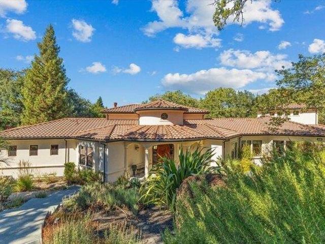 House for sale in Windsor, California