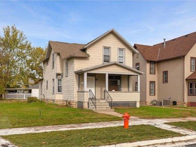 House for sale in Winona, Minnesota