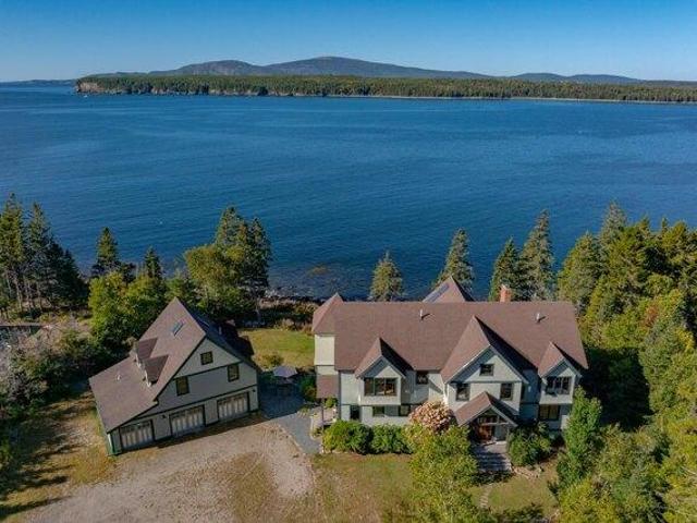 House for sale in Winter Harbor, Hancock County