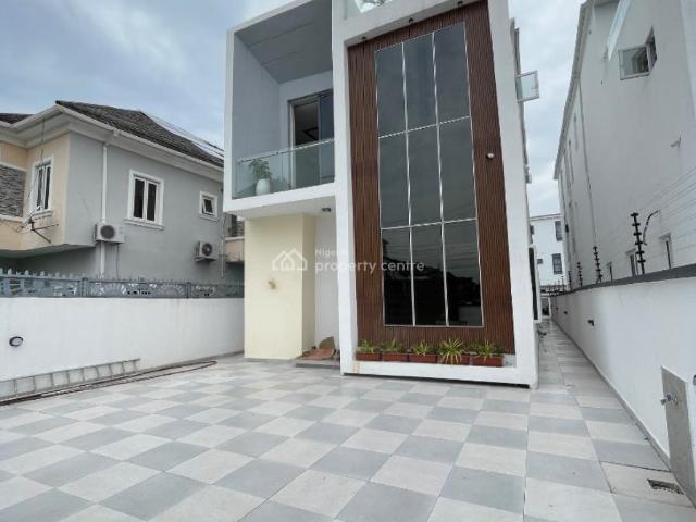 Detached duplex for sale in Ibeju Lekki, Abuja