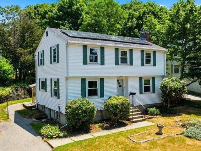 House for sale in Woburn, Massachusetts