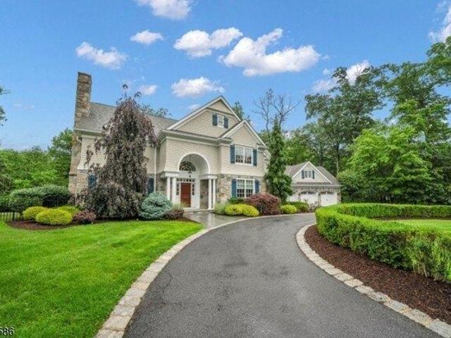 House for sale in Wyckoff, New Jersey