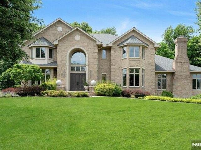 House for sale in Wyckoff, New Jersey