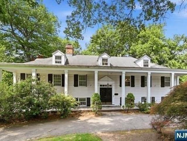 House for sale in Wyckoff, New Jersey