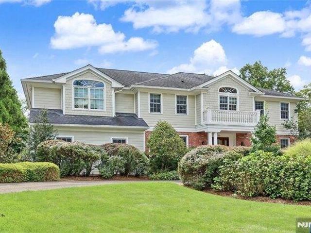 House for sale in Wyckoff, Bergen County