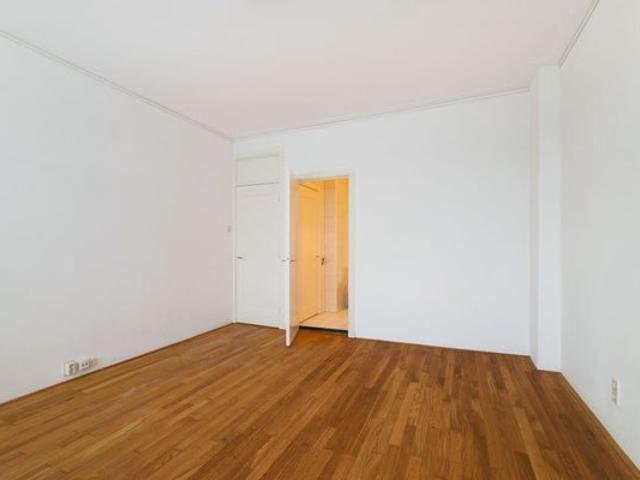 Appartement te huur in Zuid, Amsterdam