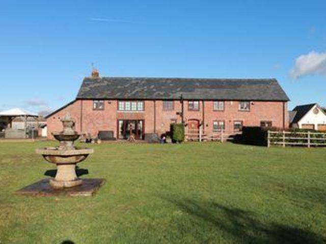 House for sale in Llanbadoc, Wales